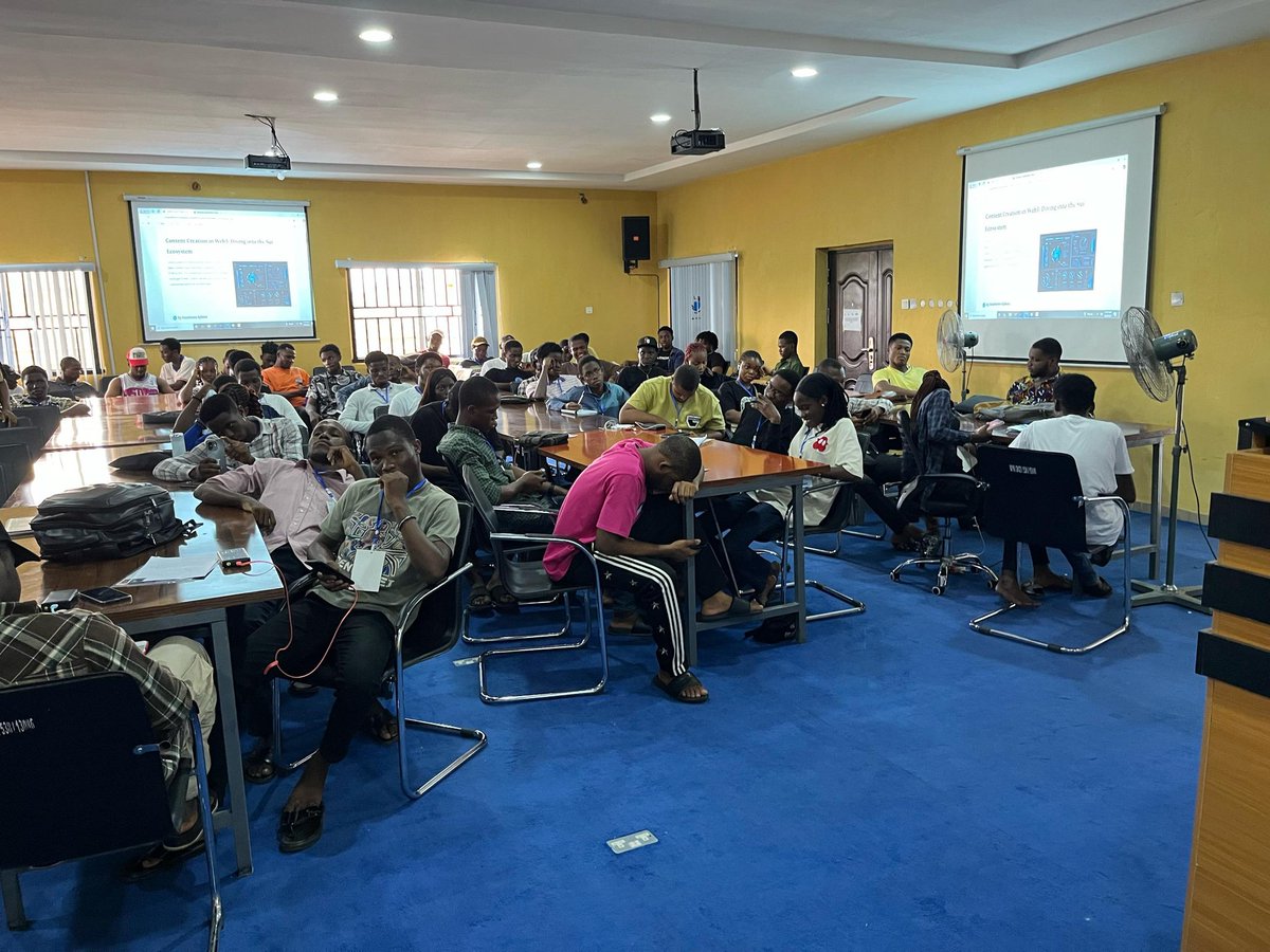e_r_i_c_0_'s tweet photo. Building blocks of the future-one chain at a time! ⛓🚀
Your network is your networth
Walrus ensures decentralization 🩵
#sui
#BlockchainMeetup
#walrus
@thompsonogoyi
#SUINigeria
#SOSCUNIPORT
#SUIONCSMPUS
@Big_simonnn
@mykeltyopev
@loischoji
@breakforth1988
@nunubee
@oxgeorgegold https://t.co/Uvcxzl89MA
