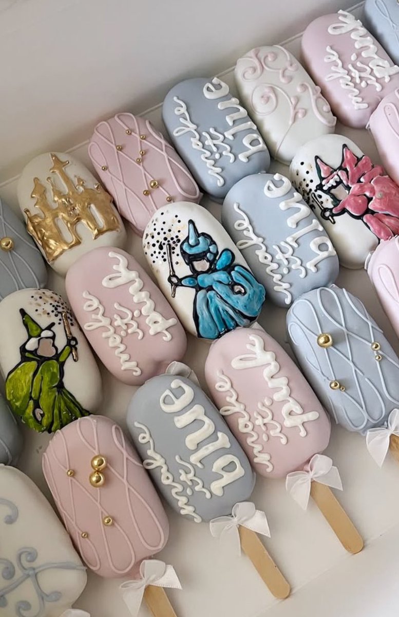 These took me forever but I’m so proud of them! I’m so excited to reveal what we are having… 💙🩷