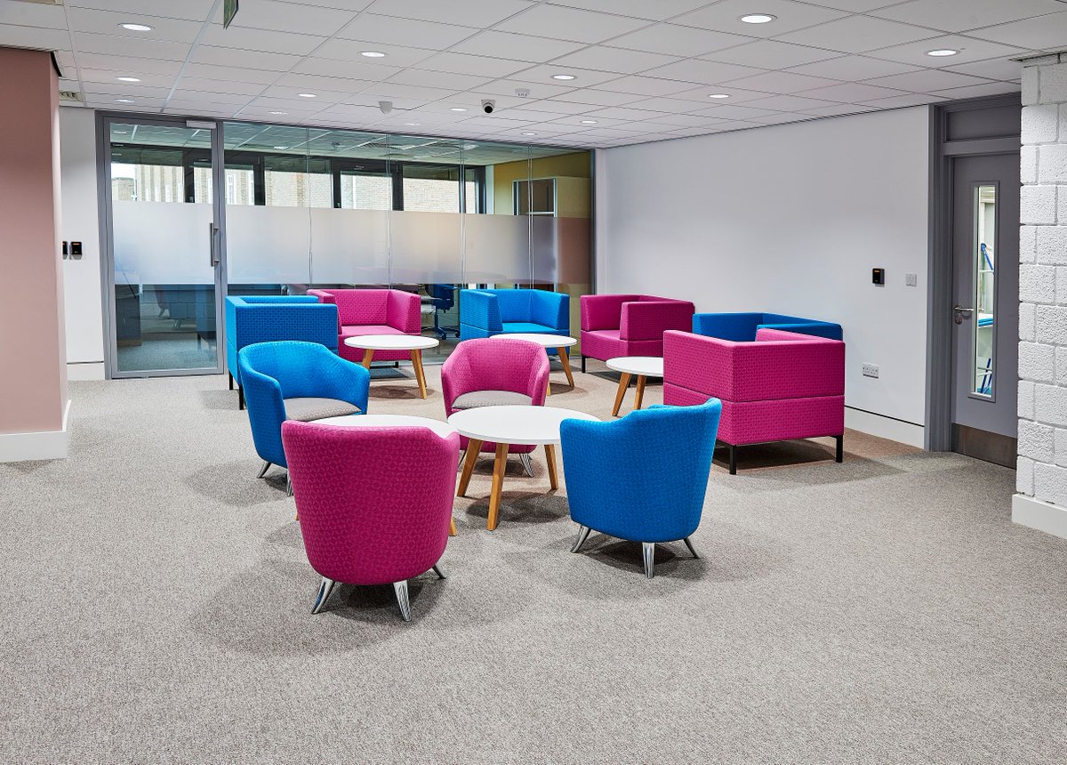 fg_library's tweet image. 📚✨ Worthing Library’s stunning transformation from 1970s classic to modern hub! Check out the changes: fglibrary.co.uk/worthing-libra… #LibraryTransformation #ModernLibraries #CommunitySpaces #WorthingLibrary #FGLibrary #LoveLibraries
