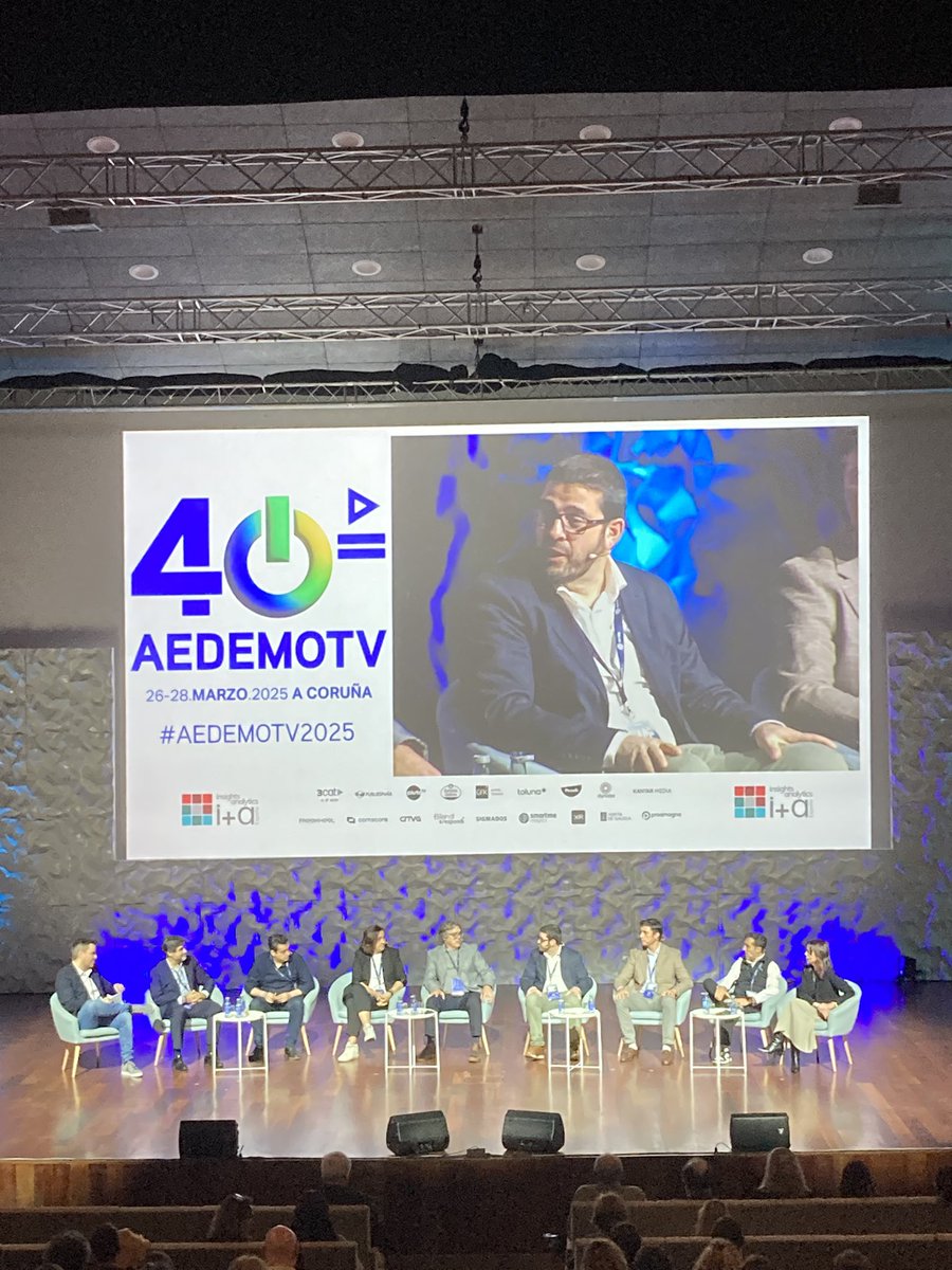 Terminamos #AEDEMOTV2025 con la mesa redonda: Lola Molina de <a href="/atresmediacom/">Atresmedia Comunicación</a> Javier López de <a href="/mediasetcom/">Mediaset España</a>, Mario López de <a href="/Proamagna/">Proamagna</a>: Ignacio Gómez de <a href="/rtve/">RTVE</a>,  José Pereira  @CRTVG, Manu Quero de <a href="/Google/">Google</a>, José Cabañas de <a href="/estrellagalicia/">Estrella Galicia</a> y  <a href="/elisabrusto/">elisa brustoloni</a>  de <a href="/DentsuX/">DentsuX</a>