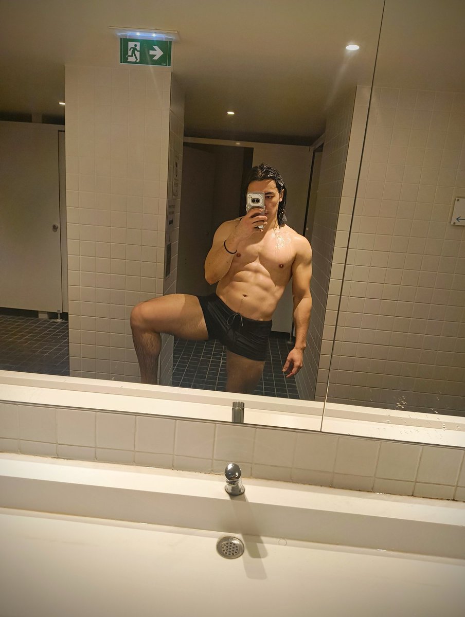 Séance sprints.

La puissance vient des cuisses !