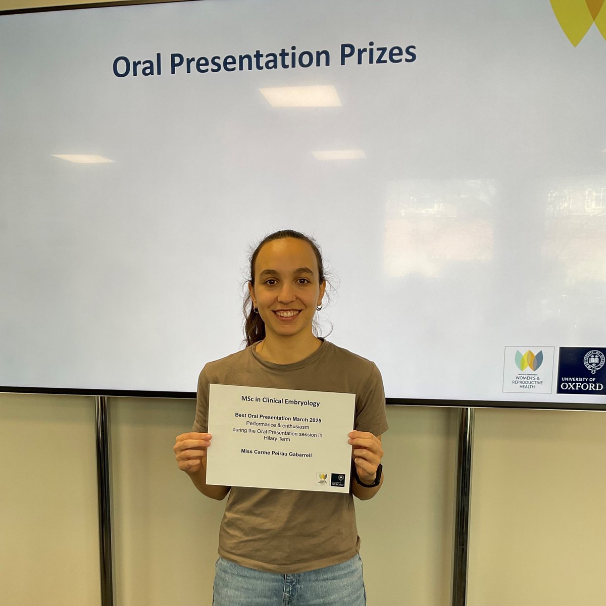 MSc in Clinical Embryology, University of Oxford (@ox_msc_clinemb) on Twitter photo Congratulations to our two cohort 17 prize winners for their performance at the oral presentation sessions during Hilary Term! #prize #presentationskills <a href="/BecDragovic/">Bec Dragovic</a> <a href="/Ox_wrh/">Nuffield Dept of Women's & Reproductive Health</a> Congratulations to our two cohort 17 prize winners for their performance at the oral presentation sessions during Hilary Term! #prize #presentationskills <a href="/BecDragovic/">Bec Dragovic</a> <a href="/Ox_wrh/">Nuffield Dept of Women's & Reproductive Health</a>