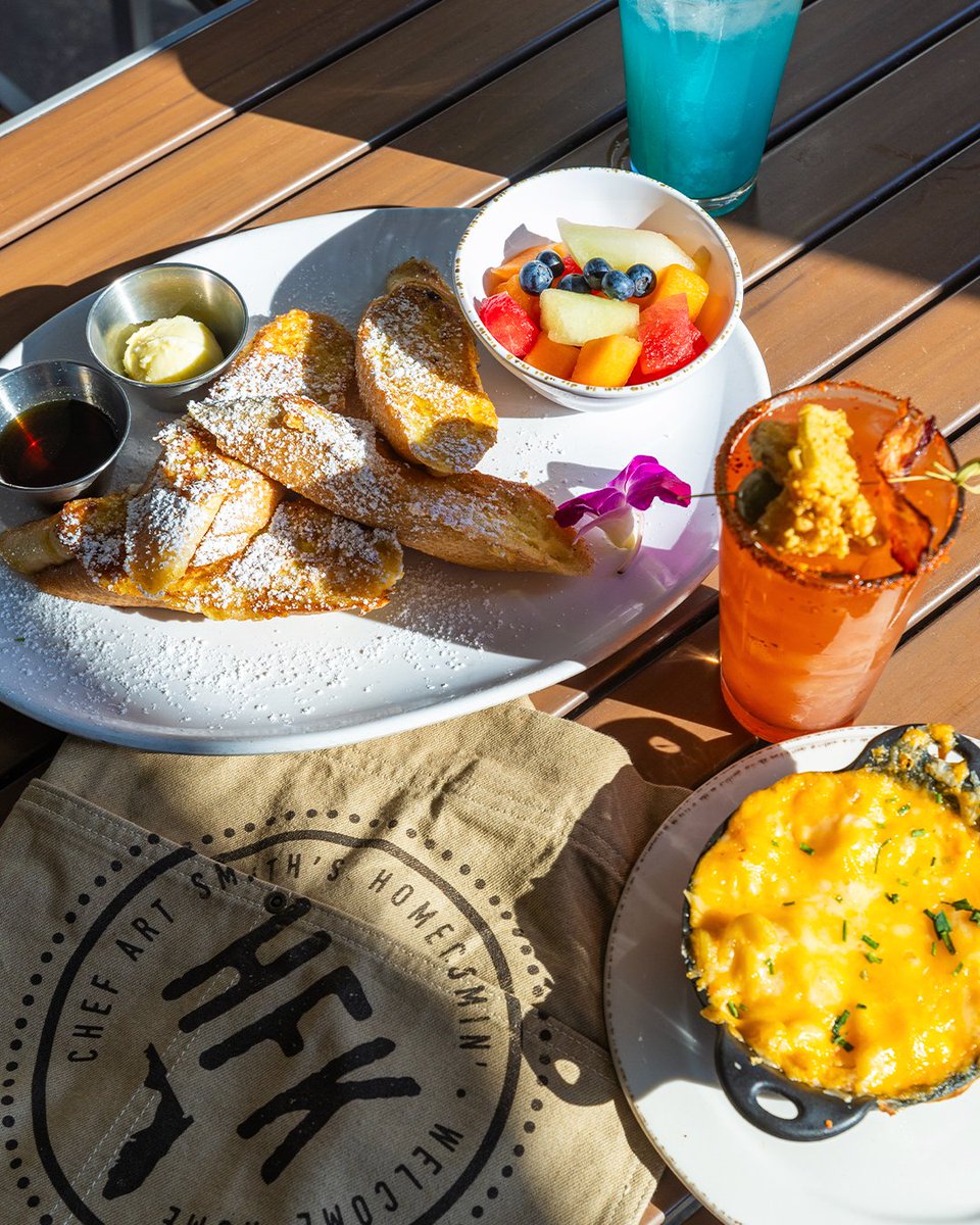 Homecomin' Florida Kitchen tweet media