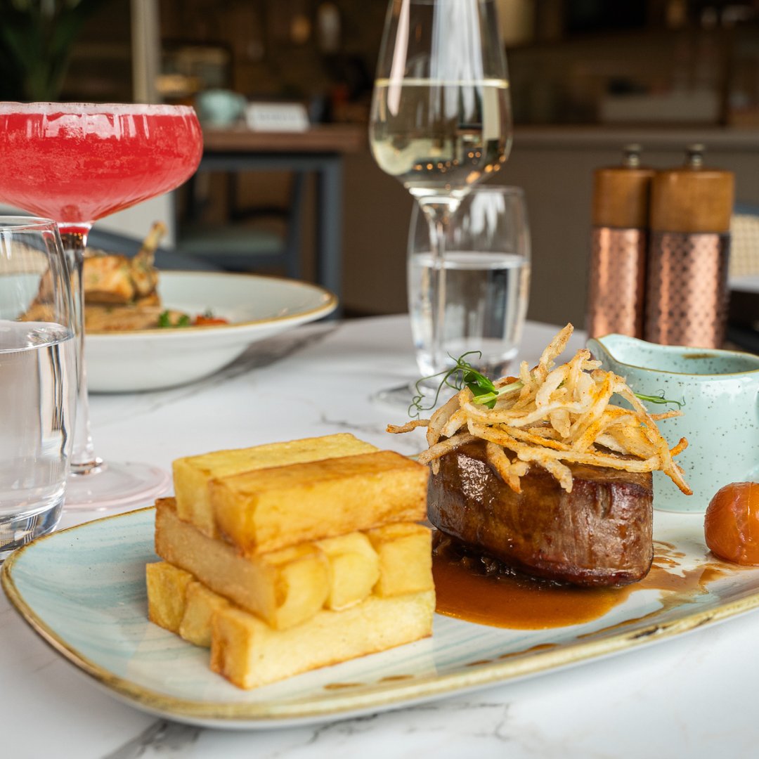 Weekend dining done right at Boann!  🍽️

Steak with crispy chips, comforting pasta, or handcrafted pizza—whatever you’re in the mood for, we’ve got it! Pair with a cocktail or wine for the perfect Friday &amp; Saturday night. 🍷🍕🍝

Book now! 👉 bit.ly/4afqN2B