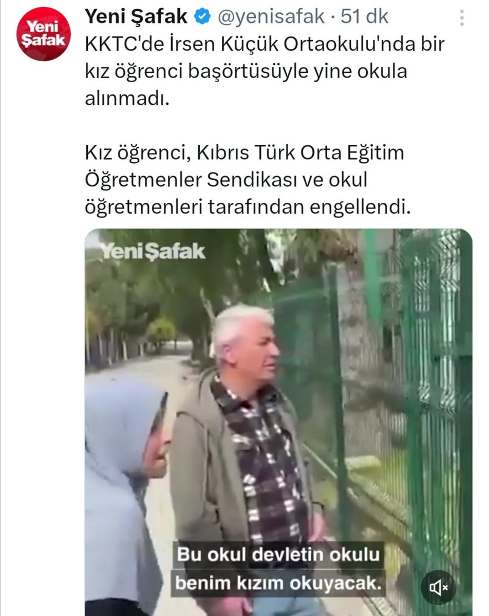 Ulan bu baş örtüsü ne kadar battı size be...
Allah'ın emri ile bacılarımız'ın taktığı örtüden korktunuz da, ona örtünmesini emreden den korkmadınız şerefsiz ahlaksız mahluklar.!