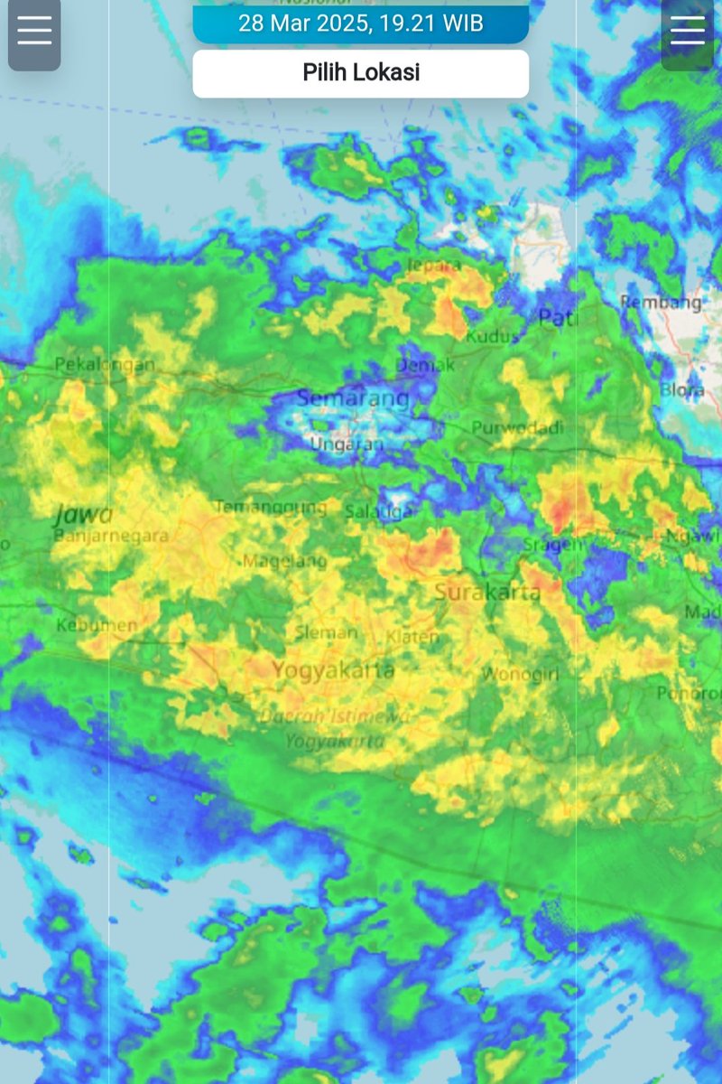 Update: masih merata huder di DIY, Surakarta, Banjarnegara, dan sebagian besar Jateng. Waspada banjir meluas di Jogja.