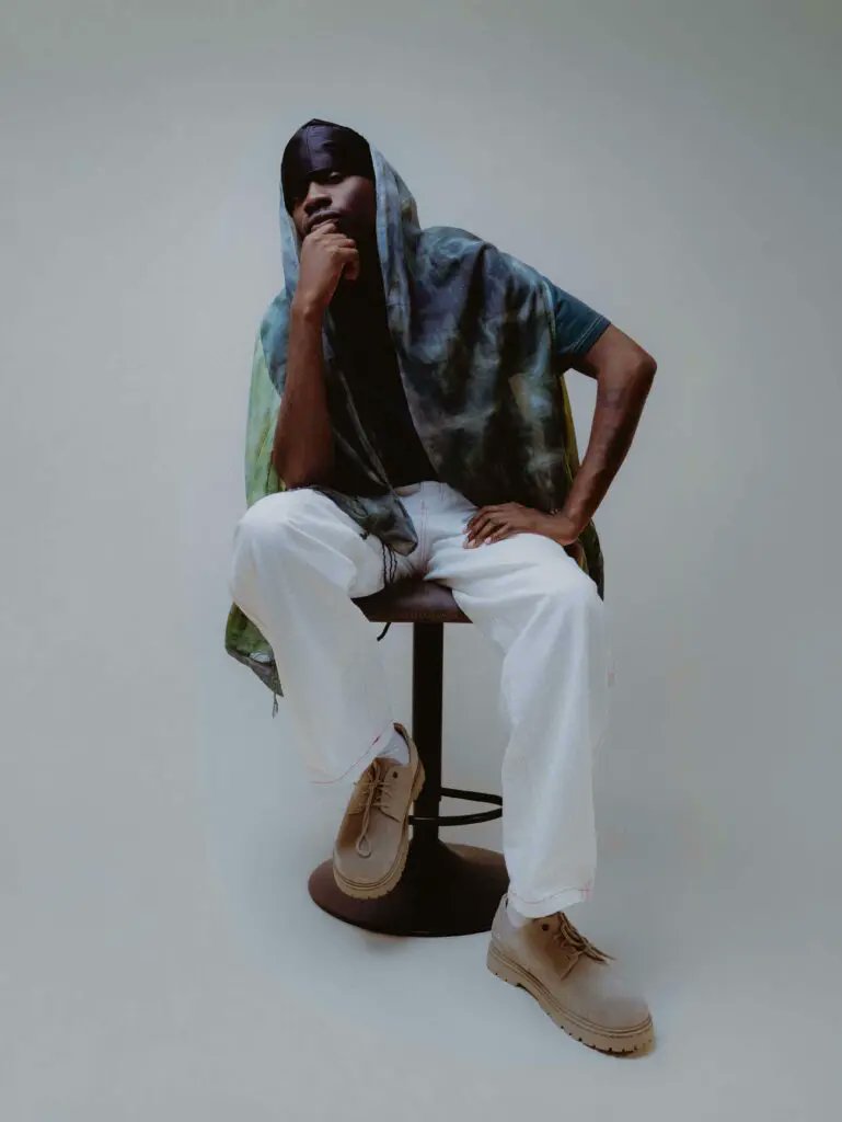 CLASH (@clashmagazine) on Twitter photo Any City, Any Season: <a href="/MasterPeaceLDN/">Master Peace</a> Interviewed
His come up allowed Peace the time to diversify both his sound and the lyrical content. โI feel like the early stuff was definitely based on one scenario and on one relationship and one vibe,โ he explains. โIt was the only thing Any City, Any Season: <a href="/MasterPeaceLDN/">Master Peace</a> Interviewed
His come up allowed Peace the time to diversify both his sound and the lyrical content. โI feel like the early stuff was definitely based on one scenario and on one relationship and one vibe,โ he explains. โIt was the only thing