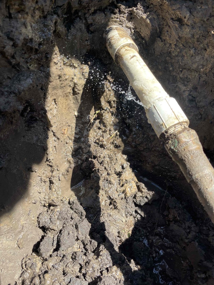 RooterManSC's tweet image. Job Check-In: Water Line Repair on James Island, SC! 
RooterMan was called out to James Island, SC to assist a homeowner dealing with a leaking water line.
#WaterLineRepair #PlumbingExperts #JamesIslandSC #RooterManSC #LeakFixed