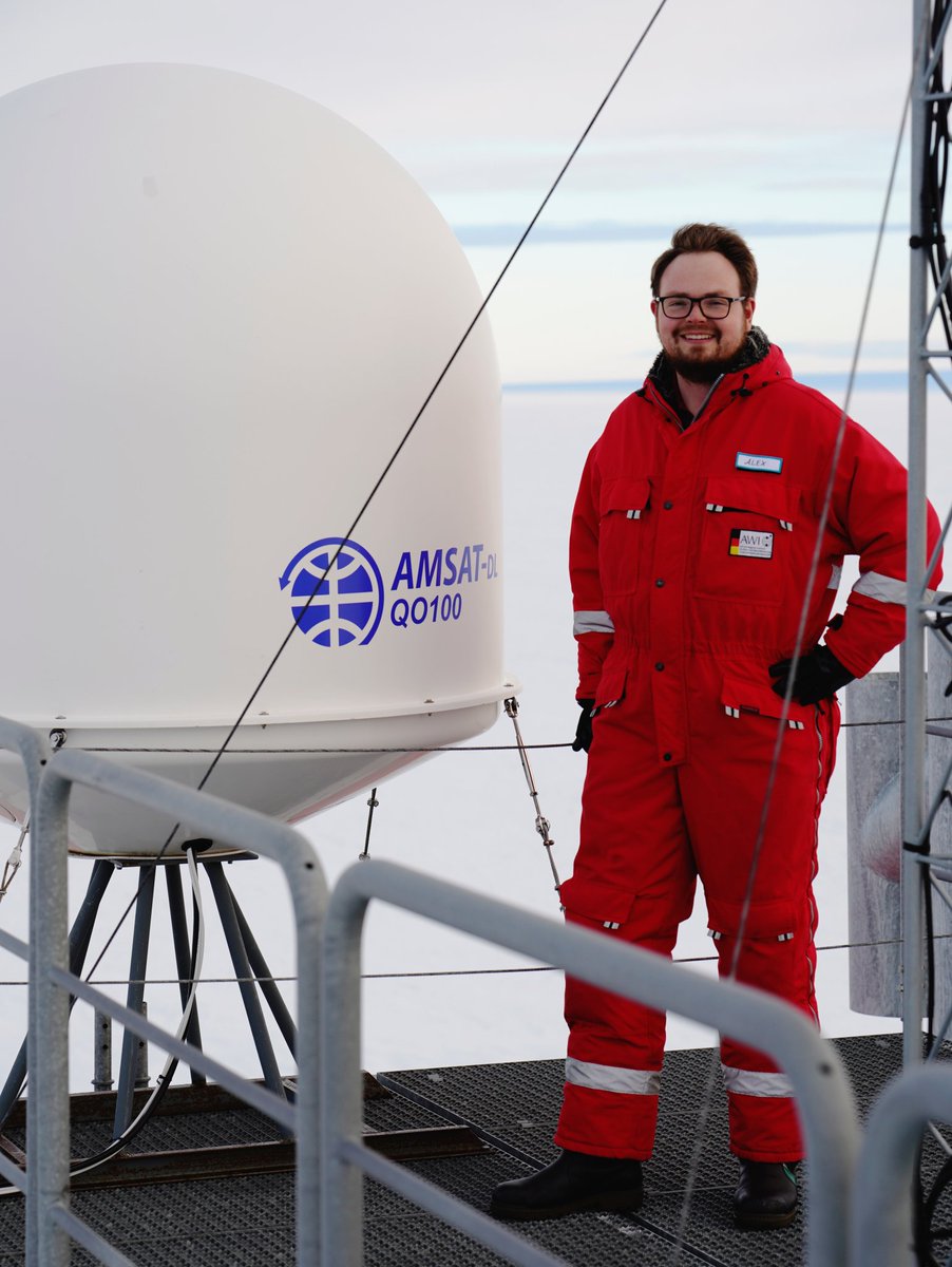 DP0GVN Neumayer Station III #Antarctica via #AMSAT #QO100 geostationary amateur radio transponder <a href="/eshailsat/">Es'hailSat</a> #hamradio Operator Alex DL2ALY