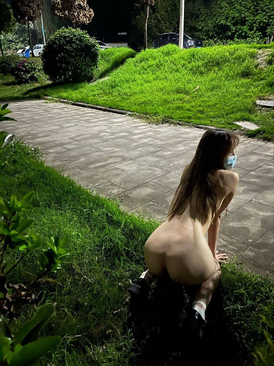 来小区里遛一遛我 https://t.co/FleA6VSlTW