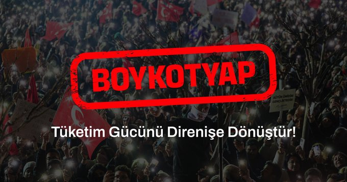 ulasskarasu's tweet photo. Boykot çağrımız birilerini epey rahatsız etmiş olacak ki; önceki web sayfamıza mahkeme  kararıyla erişim engeli getirildi.

Şimdi, yenisi açıldı!  Haydi yayalım.

🔗 https://t.co/tK4slVYtNf https://t.co/ZlR6JXsXDV