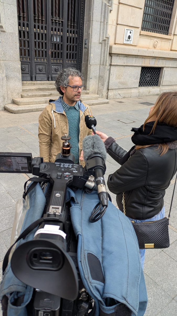 CEFCA_OAJ's tweet photo. Ya tenemos TODO listo para el #ECLIPSEPARCIAL 29MARZO
🔭telescopios 🆗
🎙️sala de conferencias 🆗
🛝talleres para niños 🆗
📢difusión 🆗
🤞(que no haya nubes)
OS ESPERAMOS
🗓️MAÑANA A LAS 11:00 EN LA PLAZA DE SAN JUAN #Teruel
(que divertidos son los días de preparativos) ⬇️⬇️ https://t.co/NRk5smg5a4