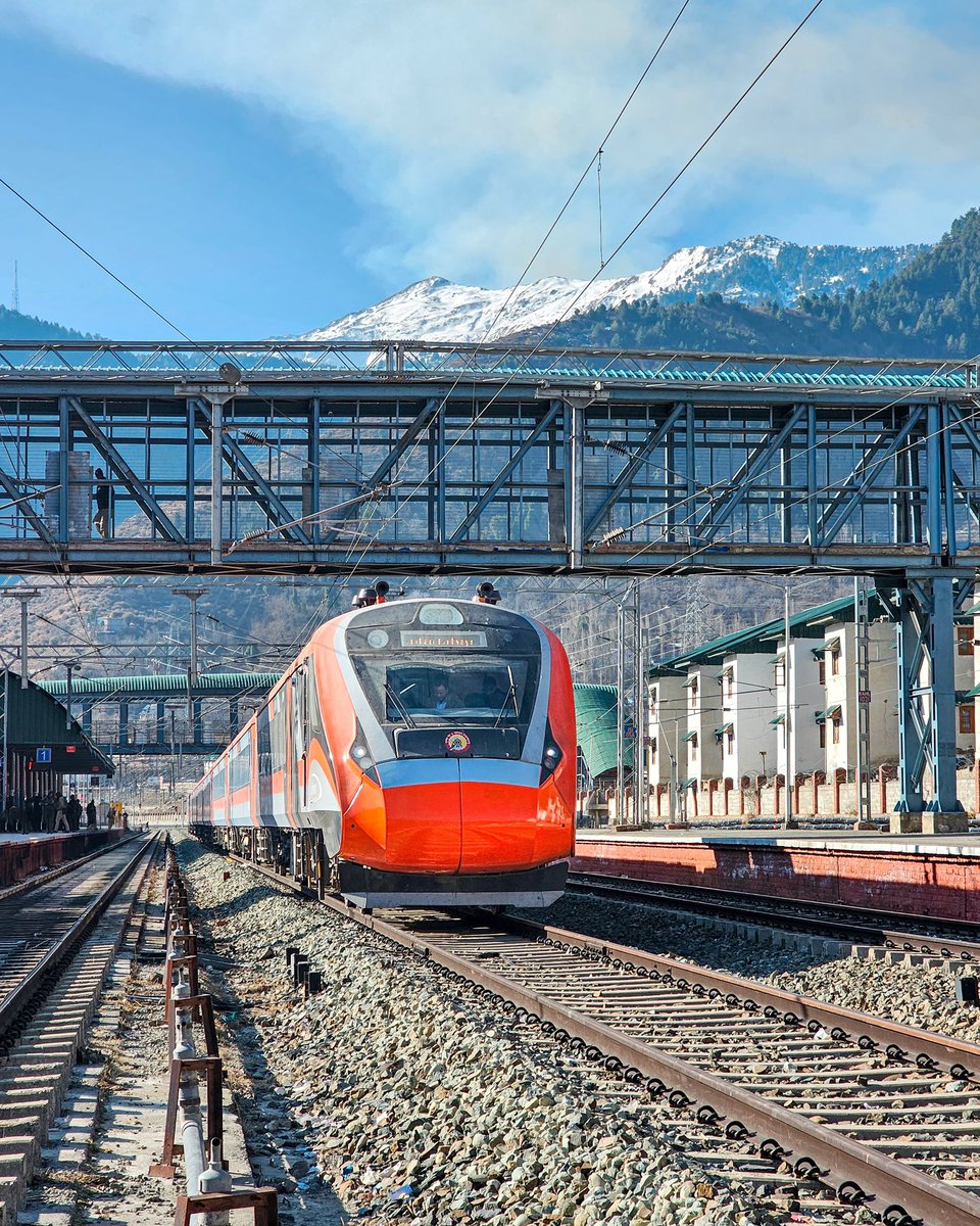 Infragati's tweet photo. So finally PM Modi will flag off the first Vande Bharat Express from Katra to Baramulla on April 19, fulfilling a 78 year dream of rail connectivity to Kashmir.

The ₹41,000 crore USBRL project ensures all-weather travel, boosting tourism, agriculture, and trade. The train, designed with anti-freezing features, enhances safety and efficiency.

📸 @trainwalebhaiya