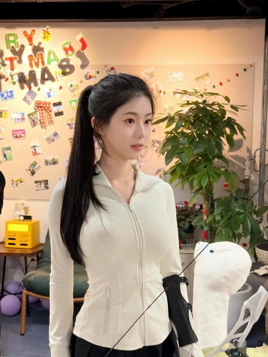 CL1024code's tweet image. 草榴邀请码，通过《淘宝》获取，弄1024邀请码和小草邀请码，都可以来。草榴社区的邀请码，众所周知是非常困难的，不想耽误太多的人生时间，可以来这里，快捷方便，安全稳定，完全不考虑太多后续问题，帮你快速的认识了解真实的社区，加速上岸。风格明确，给真正想要邀请码朋友提供最好的邀请码获取地