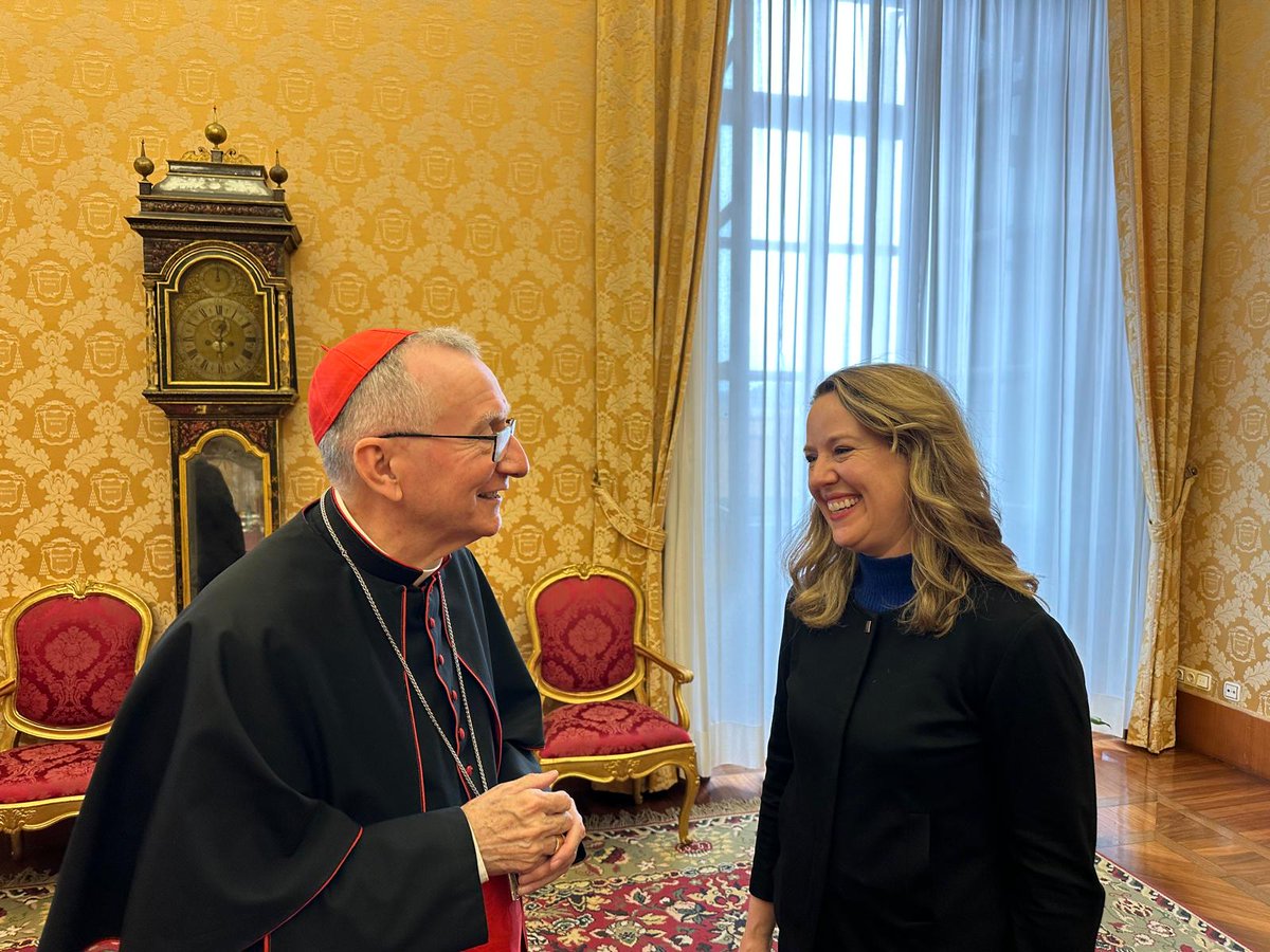 Glad to reconnect w/ Cardinal Pietro Parolin, Secretary of State of the Holy See. IOM greatly appreciates His Eminence's voice for the dignity of every migrant. I also extended to the Cardinal my best wishes to <a href="/Pontifex/">Pope Leo XIV</a>.