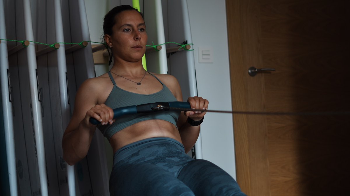 Concept2Espana's tweet image. ARIANE OCHOA 
“Como surfista, cada entrenamiento en tierra es clave para mejorar mi rendimiento en el agua.”
- Campeona de España 2022
- 5º puesto US Open of Surfing 2023
#RowErg #VermontC2 #Concept2España
@AOchoaPodium @_arianeochoa