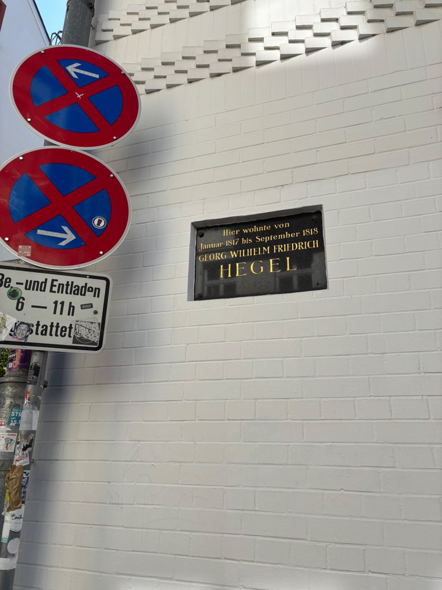 Samantha Rose Hill tweet media