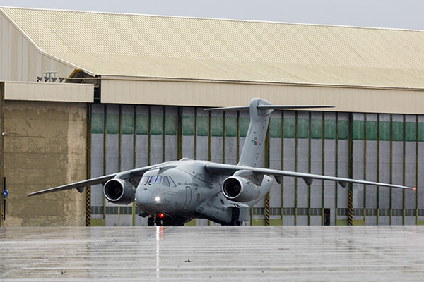 algarve_news's tweet photo. Portugal to be home of the European KC-390 pilot training center.🇵🇹
https://t.co/enWDzCbifp
#Beja #KC390 #pilottrainingcenter #airforce #Portugal #news #algarve #algarvedailynews #latestnews #algarvenews #localnews https://t.co/MIQVSlmcZd