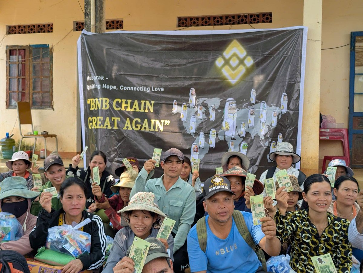 mubarak_cto's tweet photo. #Mubarak spreads love  
Thank you to the Mubarak community in Vietnam for joining hands to bring meaningful gifts, adding joy and hope to poor children. A beautiful action, a warm heart! ❤️ https://t.co/MTIMYuwCw7