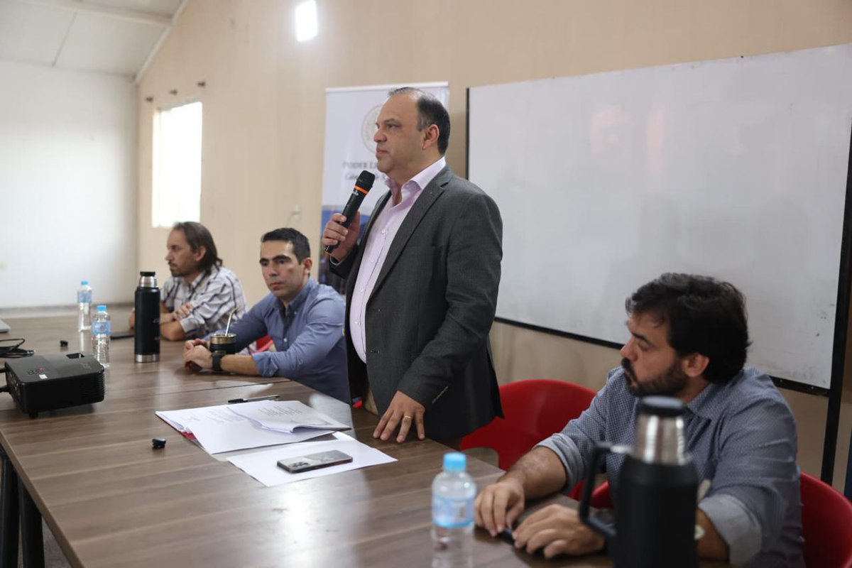 SenadoPy tweet media