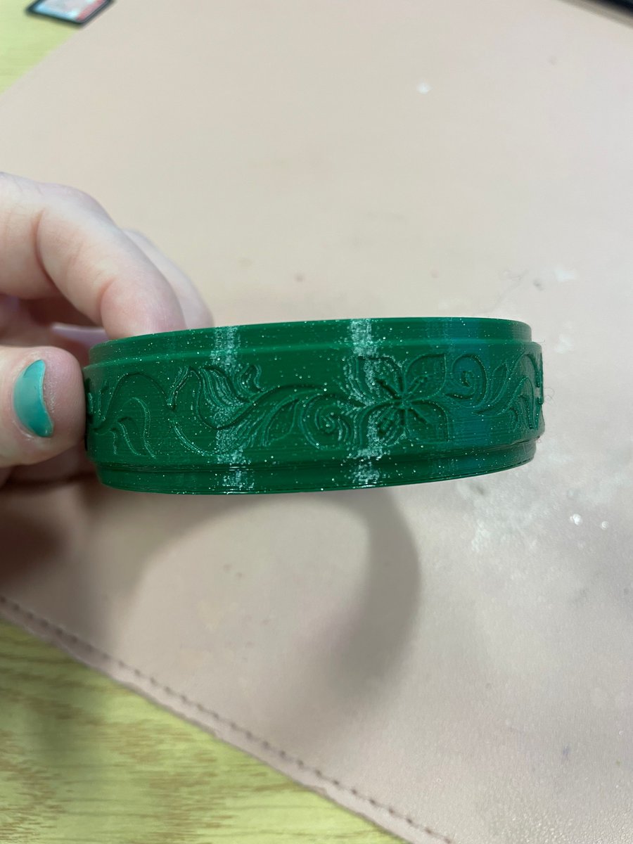 We have been creating some snazzy 3D printed jewellery  but nothing can ruin you day more than running out of filament mid print. 
But our replacement sparkly green cheered us up a bit.
#filamentfail #filamentfriday