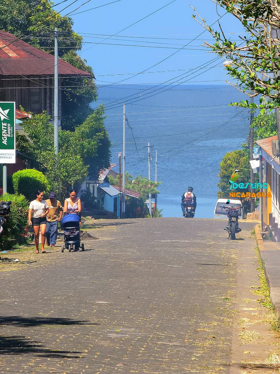 Buenos días #Nicaragua 🇳🇮

🎶San Miguelito, Verdes campos adornos del lago, que baña tus pies🎶

📌 San Miguelito, Río San Juan
¡Conócelo!

#UnidosEnVictorias
<a href="/FloryCantoX/">Flor y Canto 🇳🇮</a>
<a href="/CarlosEmilioDH/">Carlos Emilio Lopez</a>
<a href="/SicxfredoToledo/">Sicxfredo Toledo</a>

📸 𝙳𝚎𝚜𝚝𝚒𝚗𝚘 𝙽𝚒𝚌𝚊𝚛𝚊𝚐𝚞𝚊