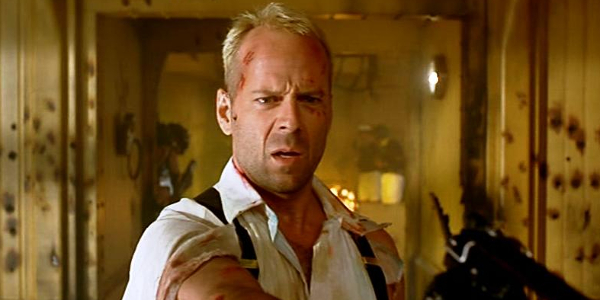 Norwood movie #3. The Fifth Element: visions of a future without virtual reality and AI. Great fun