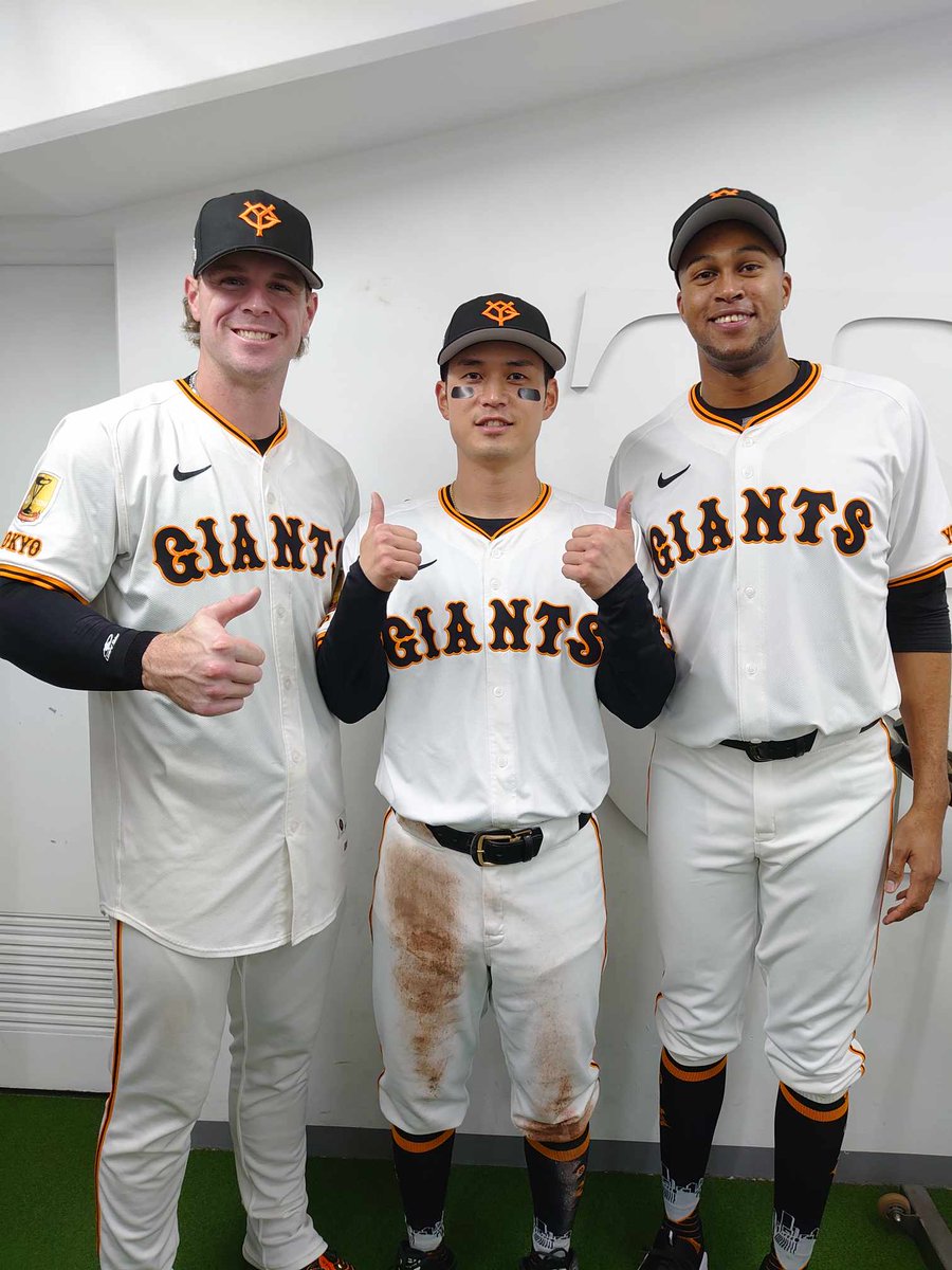 【一軍】vs ヤクルト (開幕戦)
東京ドーム
(試合終了) G 6x-5 S

今日のヒーローはキャベッジ選手、若林楽人選手、マルティネス投手🔥

#新風 #ジャイアンツ