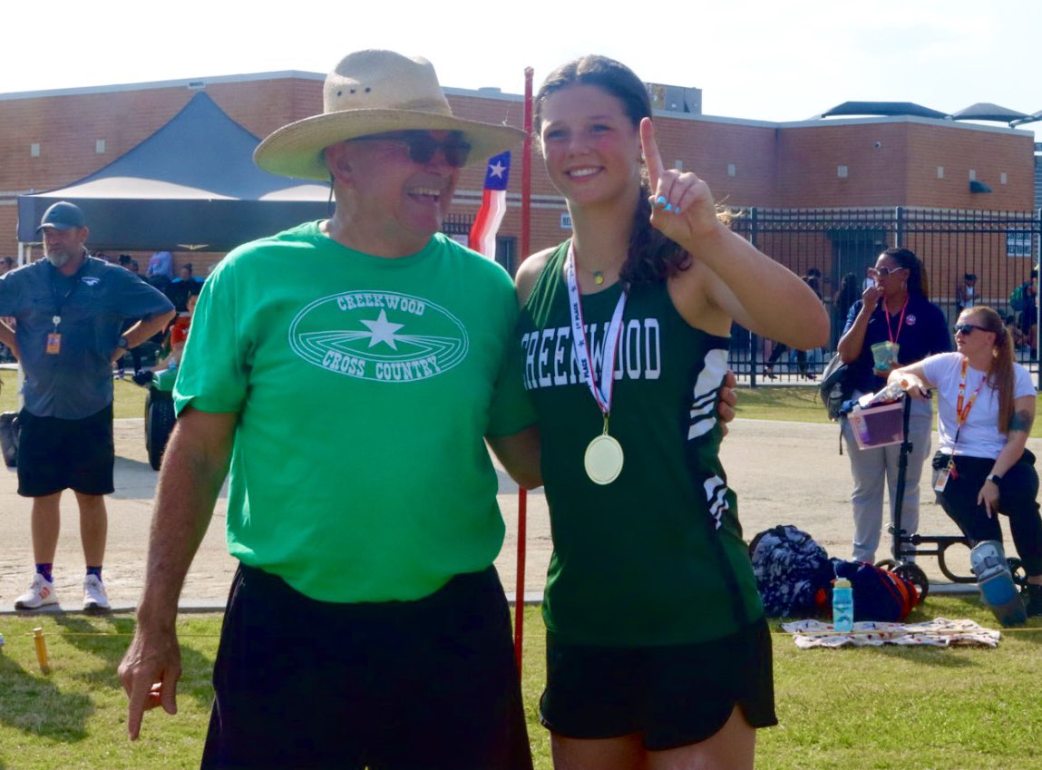 CMSLadyColt_Ath's tweet image. What a great track season full of PRs, District Champions and Medalists, and even a few school records broken! Proud of all our athletes for competing this season! @HumbleISD_CMS