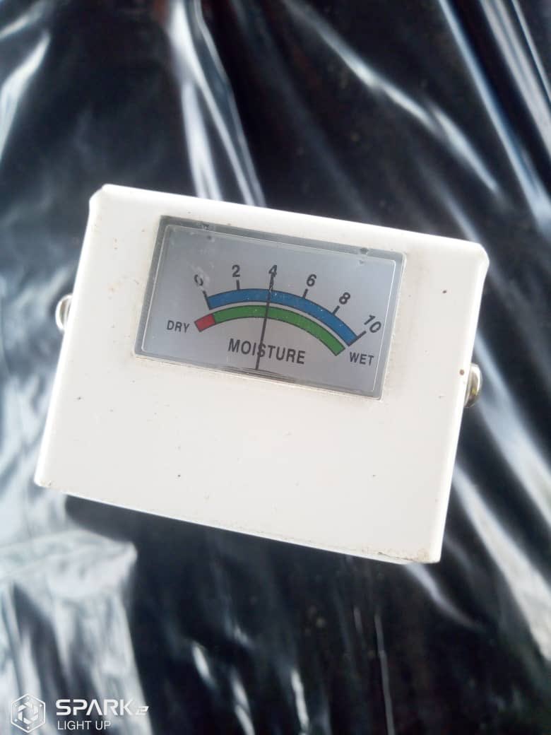 GreencareRwanda's tweet image. To make high-quality compost, keep your microorganisms happy! 🌱😊 Regularly monitor moisture (like a damp sponge, 50-60%) and temperature (keep it warm, 130-160°F). Happy microbes = Better compost = Healthier soil &amp;amp; higher crop productivity! 🌾💪 #CompostingTips #SoilFertility