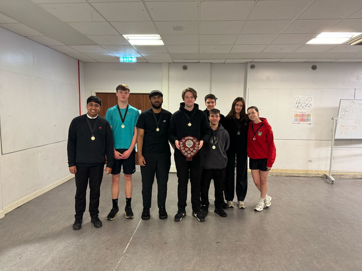 Volleyball announcement 📢 

Big Win for the senior Volleyball team last night, winning the Renfrewshire League title after narrowly missing out last year. Great way for some of the S6 players to leave the school on a high. 

#monthefrew