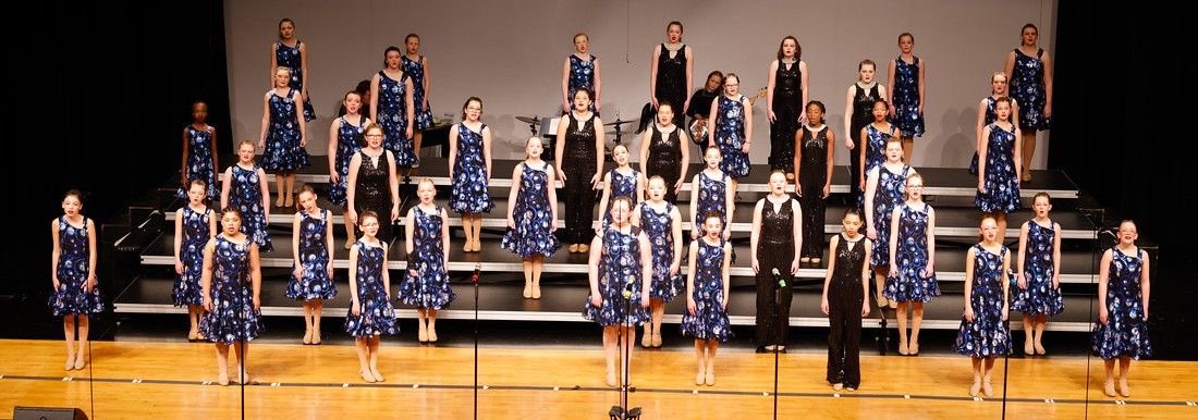 This weekend is your LAST CHANCE to see all four SEP show choirs this season!
🖤Rebel Rams🖤
💛Sudden Impulse💛
🖤Vocal Gold🖤
💛RAMification💛
Musical Sweets is Friday, March 28 at 7pm and Saturday, March 29 at 2pm. Get your tickets now! sepvocalmusic.com
#1Sep