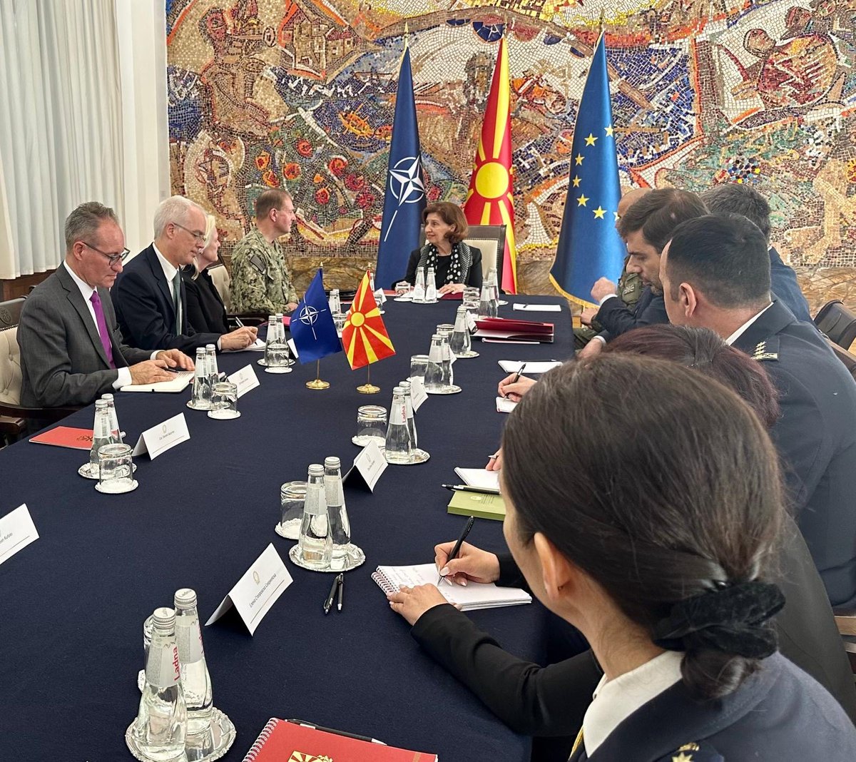 Ambassador Angela Aggeler (@usambnmacedonia) on Twitter photo Joined Adm. Stuart B. Munsch from <a href="/JFC_Naples/">NATO JFC Naples</a> for meetings with President <a href="/gogamkd/">Гордана Сиљановска Давкова (Gordana Siljanovska)</a>, PM <a href="/MickoskiHM/">Христијан Мицкоски</a>, <a href="/Defence_MKD/">MOD North Macedonia</a> Misajlovski, and CHOD Lafchiski. Adm. Munsch highlighted the unity of NATO’s members, and our Alliance’s commitment to peace as the core of our shared values. Joined Adm. Stuart B. Munsch from <a href="/JFC_Naples/">NATO JFC Naples</a> for meetings with President <a href="/gogamkd/">Гордана Сиљановска Давкова (Gordana Siljanovska)</a>, PM <a href="/MickoskiHM/">Христијан Мицкоски</a>, <a href="/Defence_MKD/">MOD North Macedonia</a> Misajlovski, and CHOD Lafchiski. Adm. Munsch highlighted the unity of NATO’s members, and our Alliance’s commitment to peace as the core of our shared values.