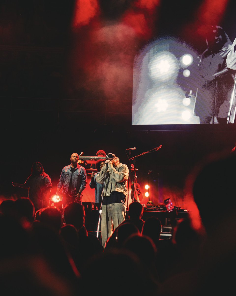 James Arthur tweet media