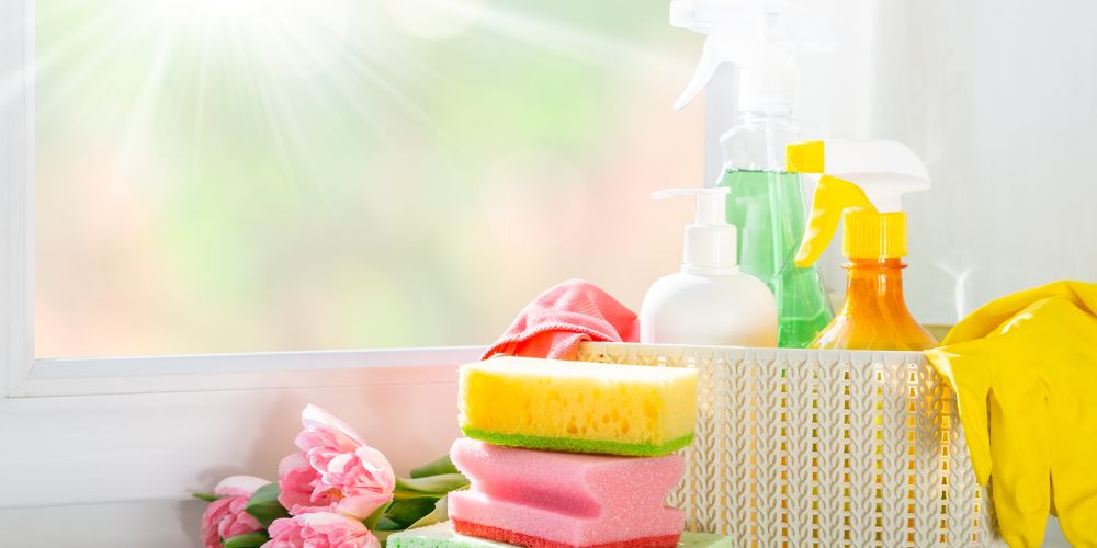 Deep cleaning your home can be a daunting task, especially for those with chronic pain or limited mobility. The following tips for ergonomic cleaning can help you avoid pain and strain while getting the job done. txteam.com/2024/03/27/erg…