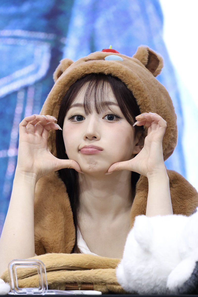 _Akari_no's tweet image. 今日もありがとう😭

かわいい💕💕

#해원 #HAEWON 
#엔믹스 #NMIXX
