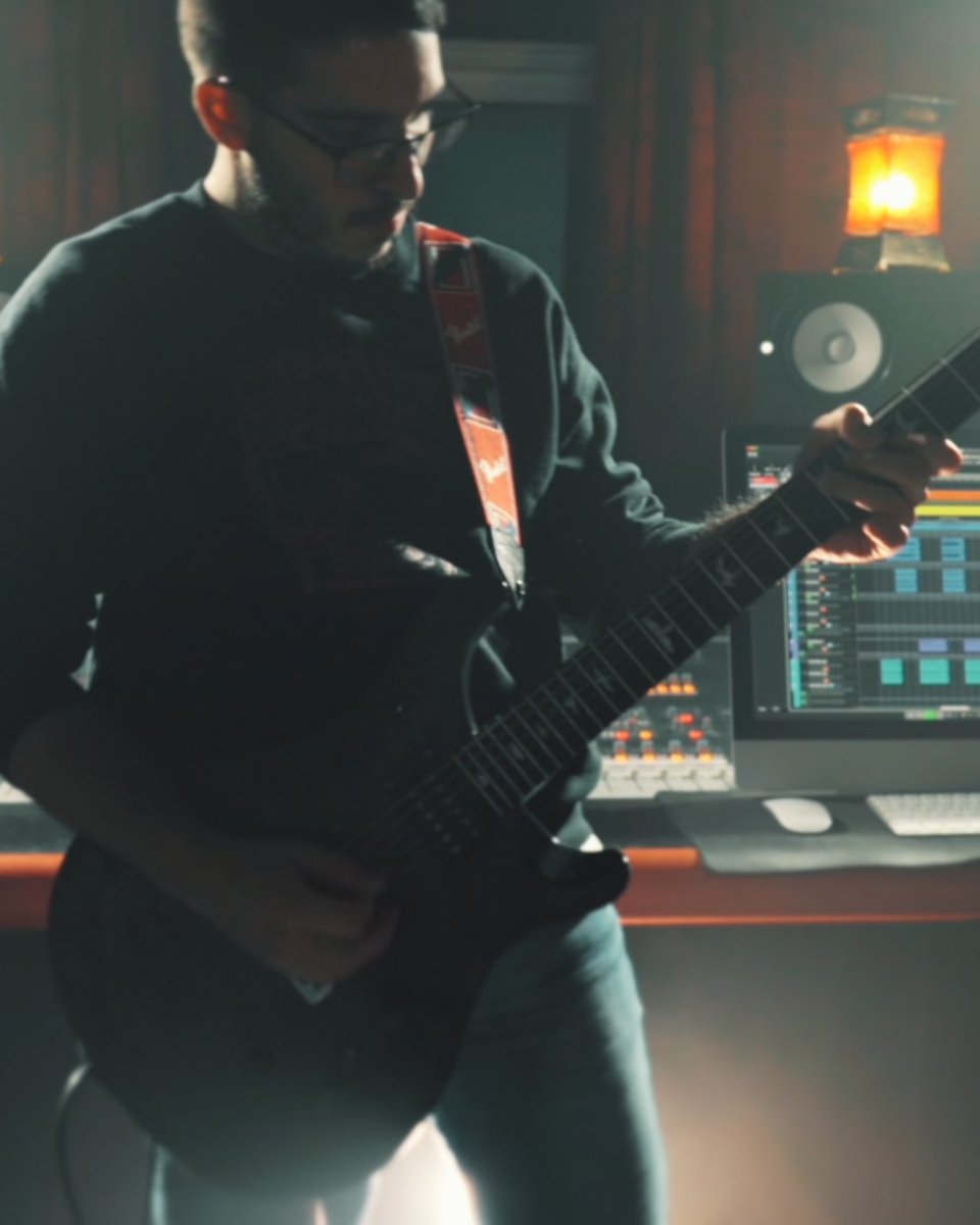 MEET THE VOIDS!
Francesco - Guitars

The architect of our songs and the hero of every cable crisis. If it plays, plugs in, or makes noise, he knows how to fix it (or break it more artistically). 🎸⚡

#GlimmerVoid #photo #guitarplayer