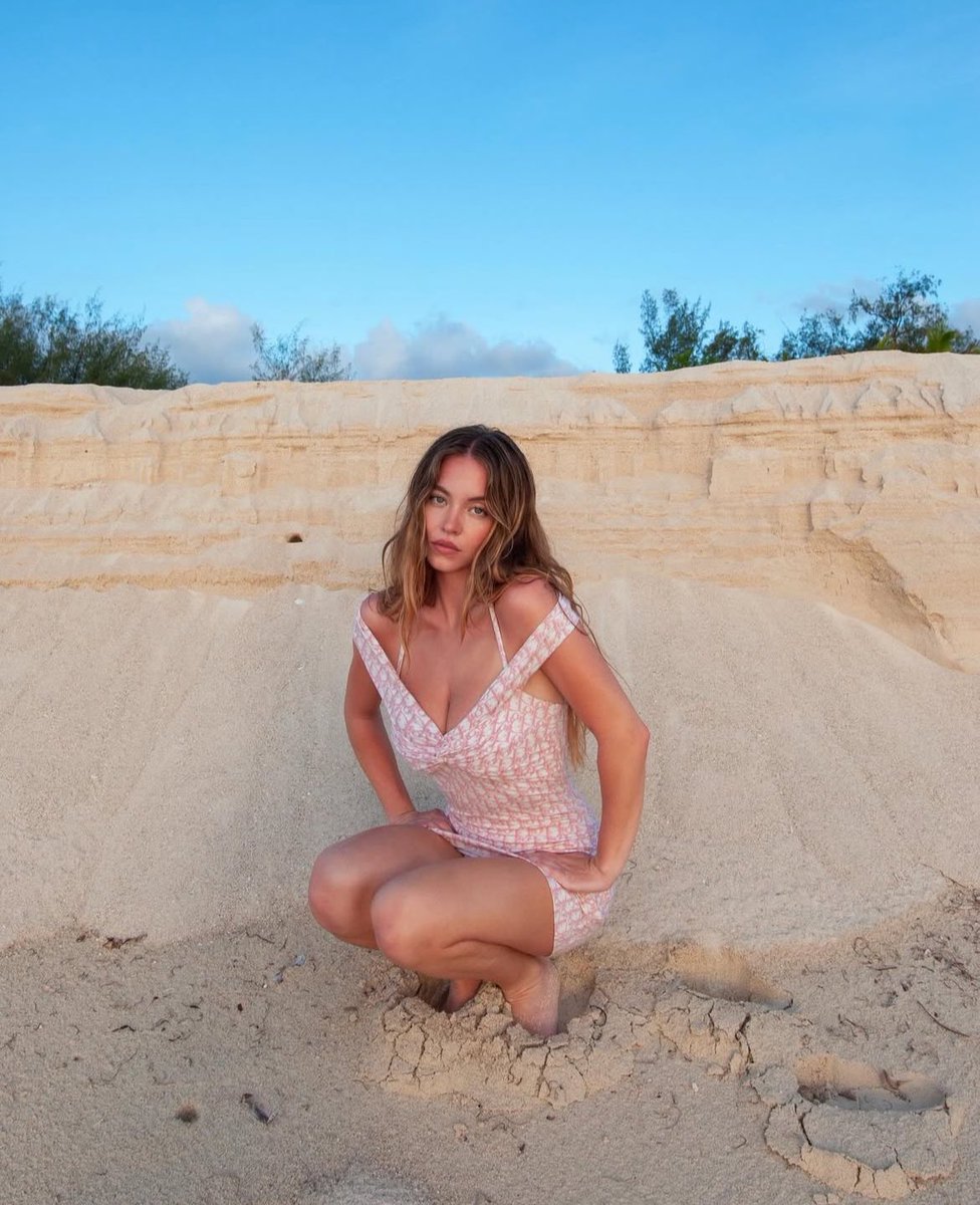 Veronica, Collagen Scientist tweet media