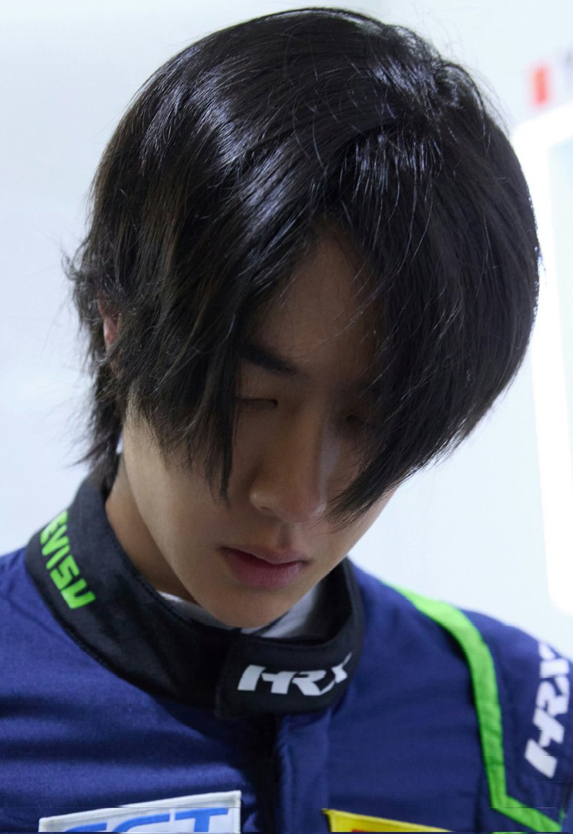 youngmo131's tweet image. เหมาะสมกันวะ