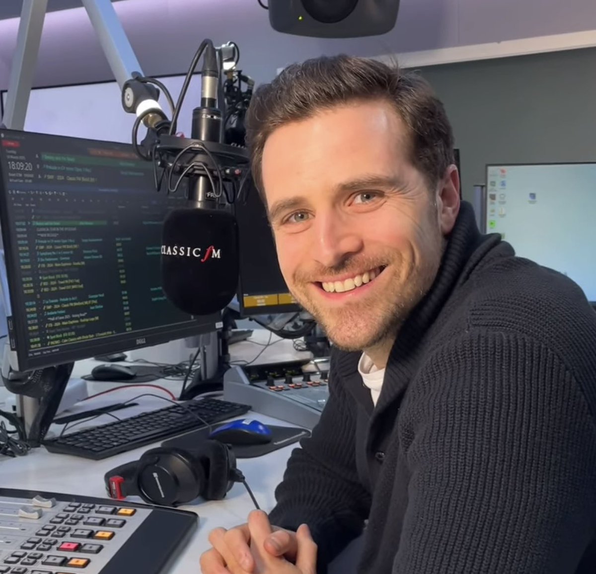 The Traitors HQ tweet media