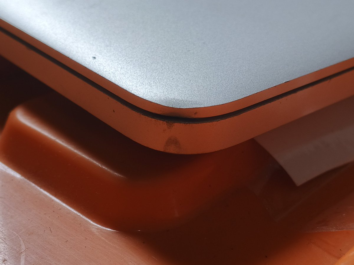 for sale macbook pro Late 2013 15-Inch i7/16/512GB. Unit + Charger.  Tawar, cocok, angkut. 😌