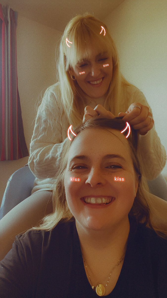 Andrea ✨ tweet media