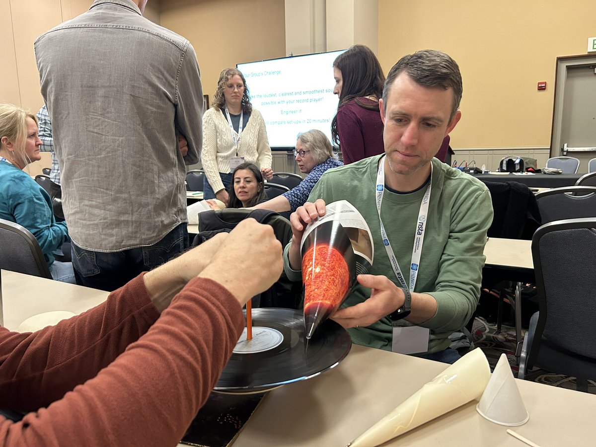 Tina Schmidt tweet media