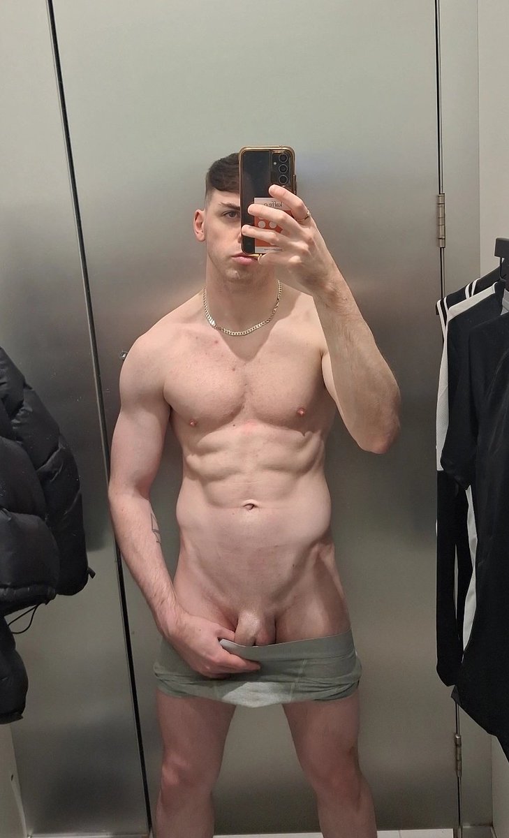 Cozza 🤡 tweet media