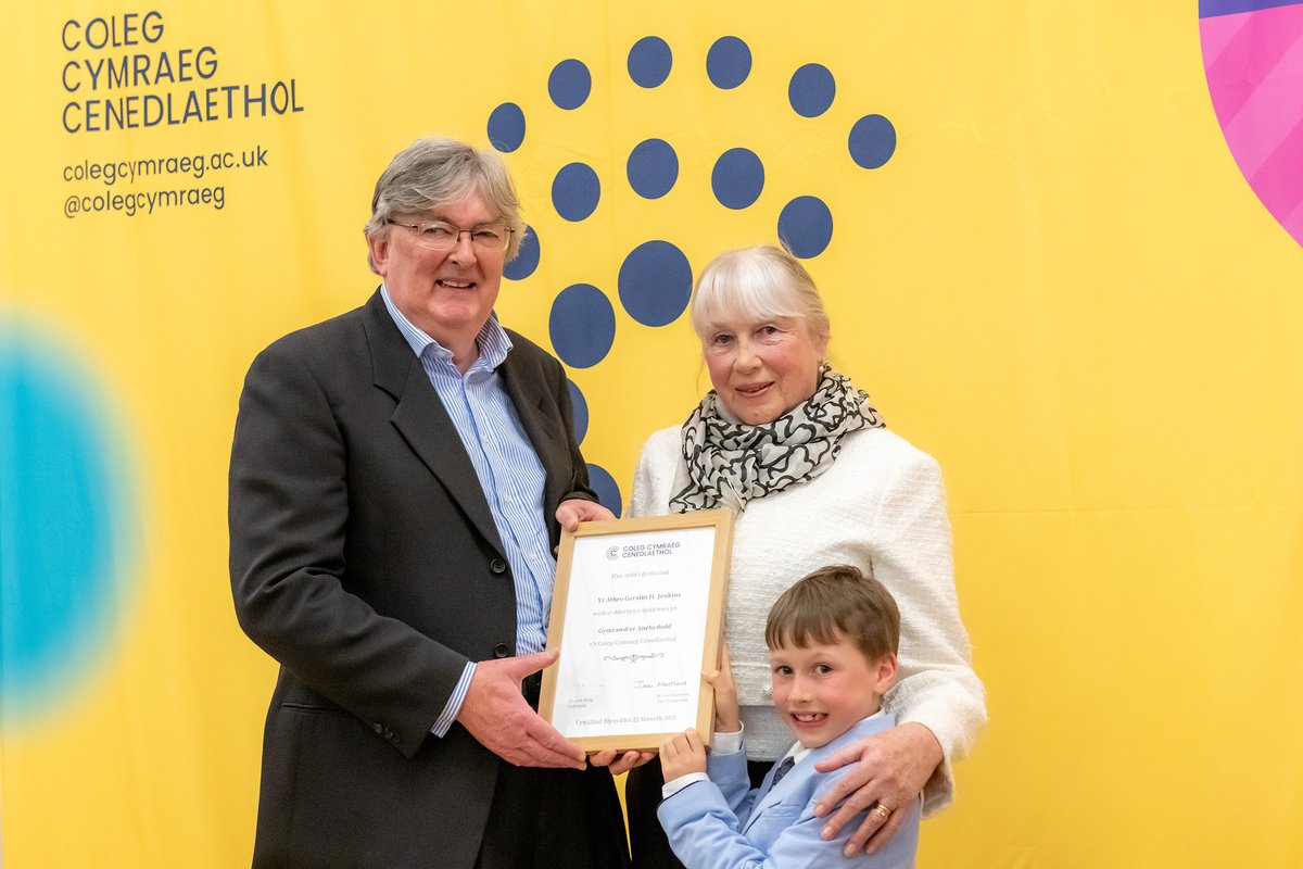 AberUni's tweet photo. Eminent Welsh historian, the late Prof Geraint H Jenkins, has been honoured by the @colegcymraeg at its annual gathering, and Emeritus Prof Eleri Pryse received an honorary fellowship for lifelong contribution to Welsh language higher education.  

🖱️ https://t.co/CePurrAJXC https://t.co/H1DW01CN0X