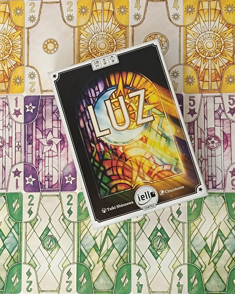 🤩¿Ya has visto la LUZ? 🤩

Nosotros sí, no hay duda. Desde que LUZ✨ llegó a nuestras manos no hemos parado de jugar. ¡Qué ganas de verlo en vuestras manos!