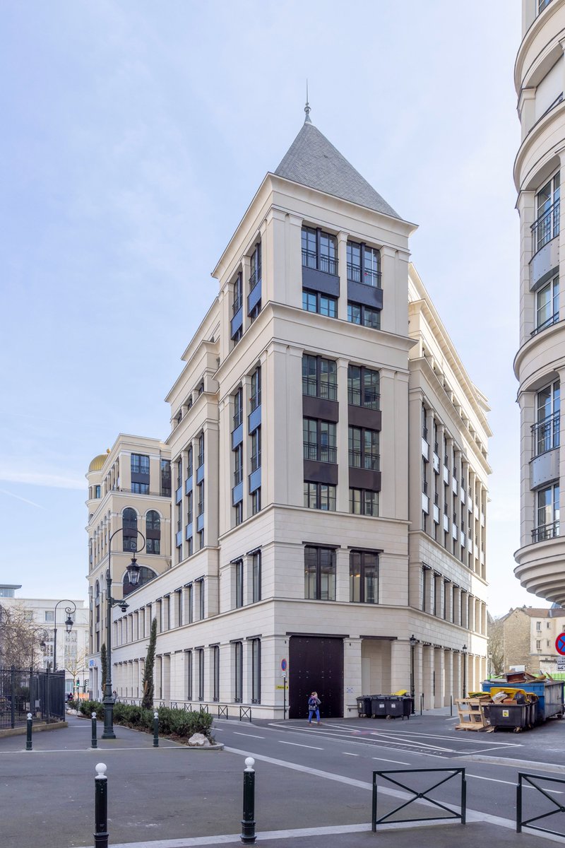 arthurweidmann1's tweet image. La résidence L&apos;Orangerie, livrée l&apos;année dernière au sein du quartier des Bergères à #Puteaux.

Archi : Breitman &amp;amp; Breitman