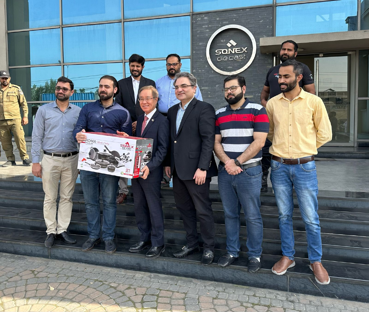 gdastgirbutt's tweet photo. A proud moment for Sonex Diecast! 🇰🇷

We had the honor of hosting the Korean Ambassador, who admired our advanced machinery &amp; dedication to quality. 

#GhulamDastgirButt #SonexDiecast #QualityMatters #InnovationInCookware https://t.co/8AXXBWvcpi