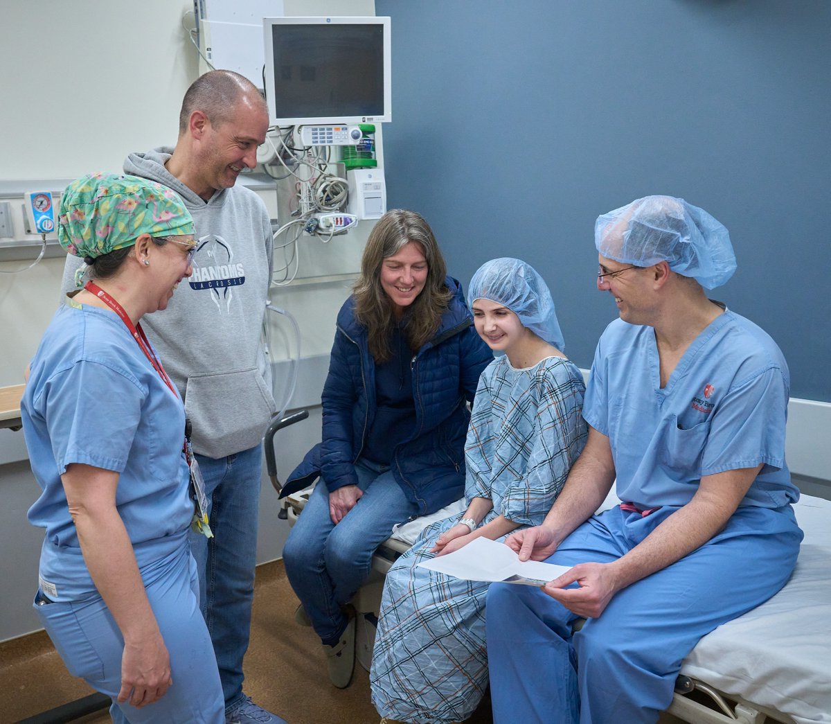 Dr. James Barsi, assisted by Dr. Kristen Calabro, performed a Vertebral Body Tethering (#VBT) procedure on 12-year-old Alice Sparks at #StonyBrook Children’s Hospital - the first of its kind to be performed on #LongIsland. #surgery #ortho #WeAreStonyBrookMedicine