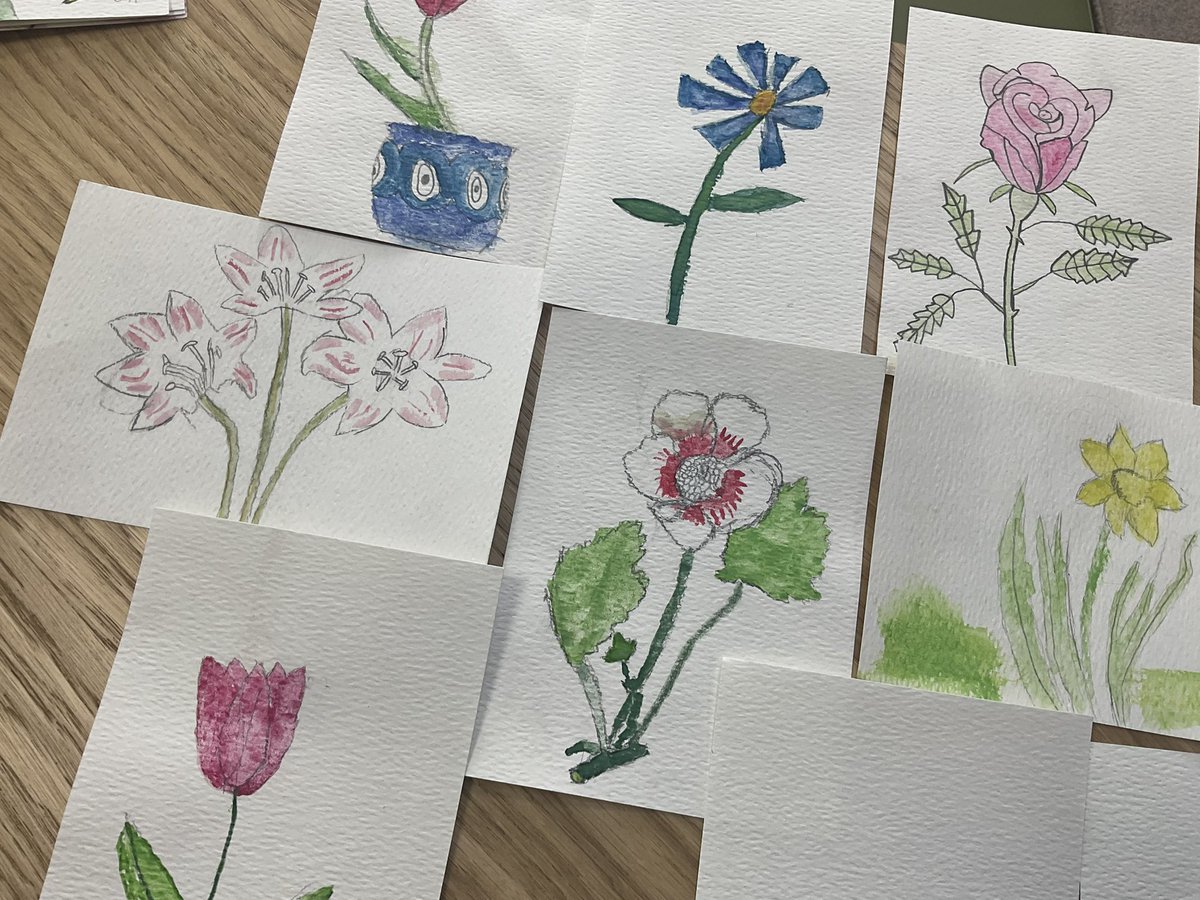 PDA_Y5's tweet image. Some of our beautiful observational drawing and watercolour paintings! ✍🏼🌷 #pdaart